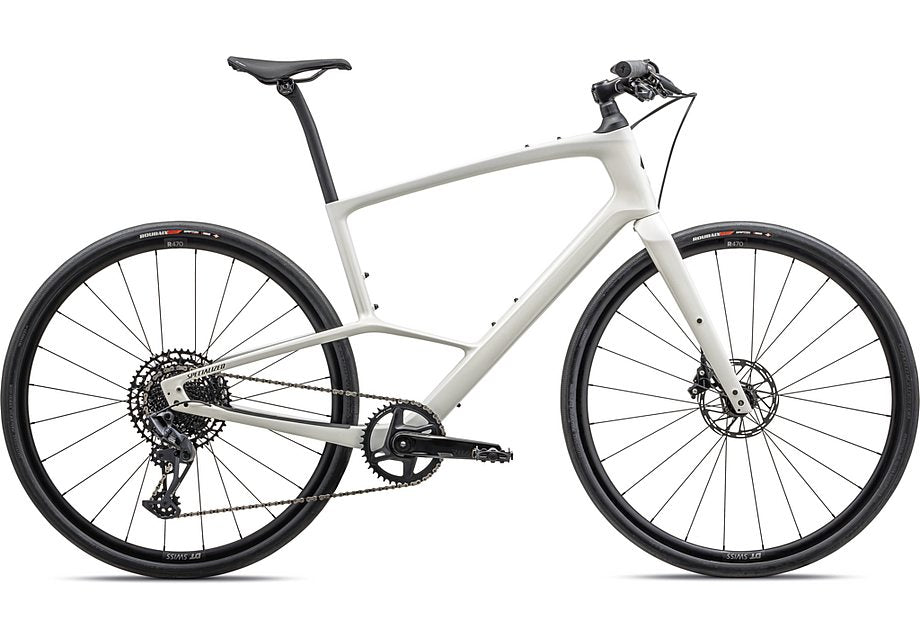 2023 Specialized sirrus 6.0 bike gloss dune white / 100% pearl fade / metallic obsidian /satin obsidian reflective s